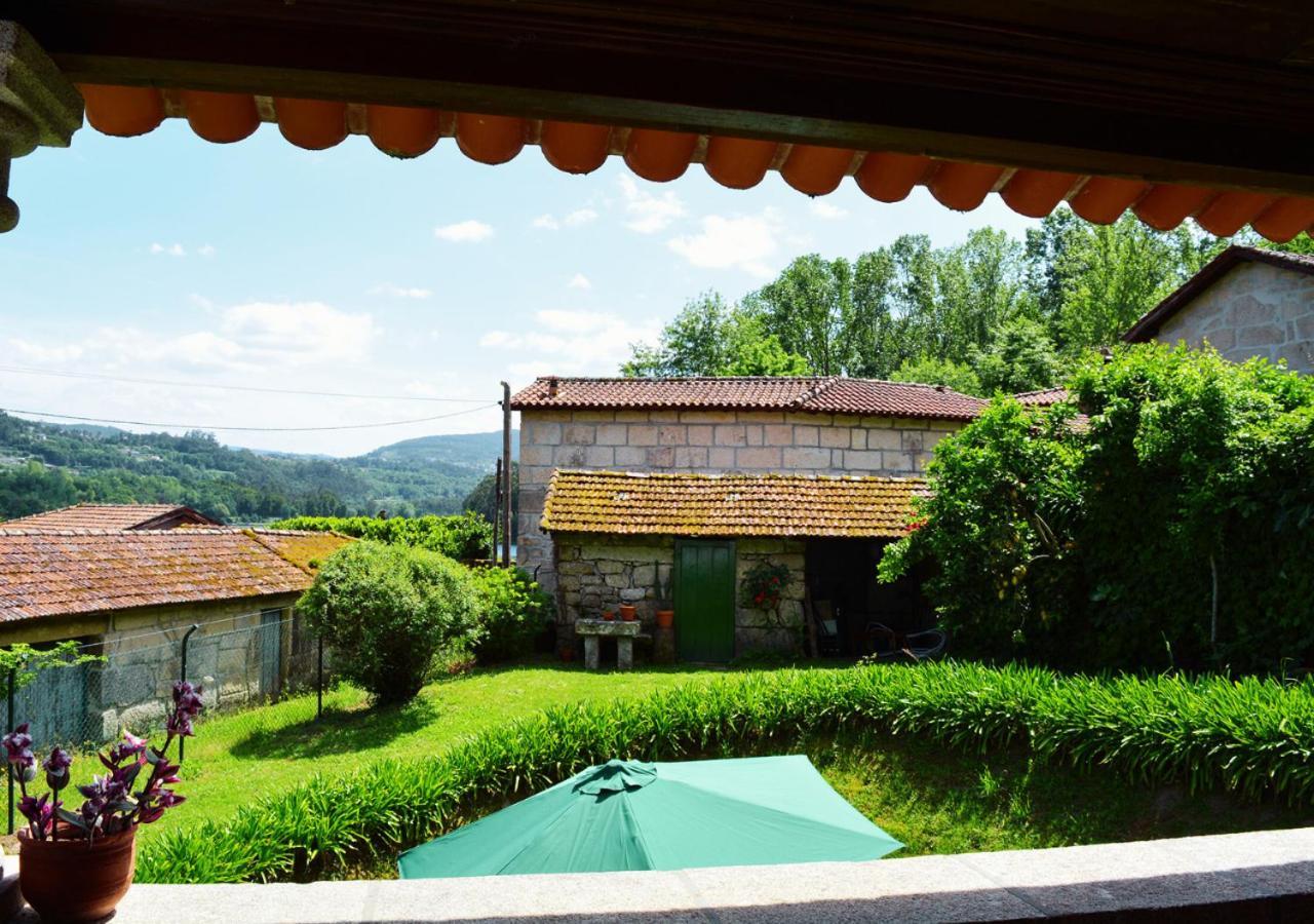 Luzim Casa De Travassosヴィラ エクステリア 写真